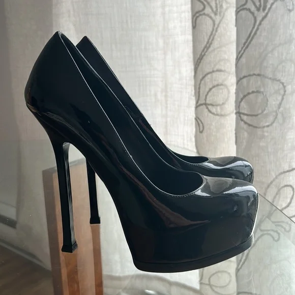 YSL - Picture 2 of 4